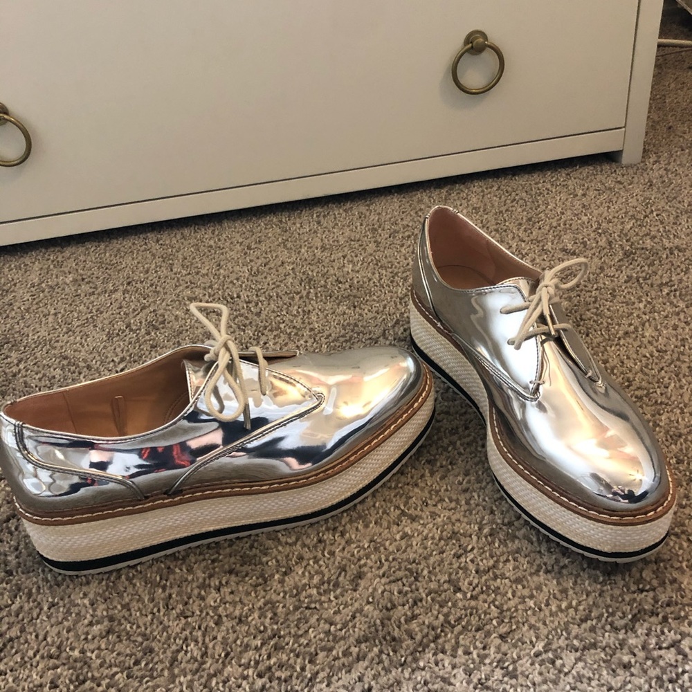 ZARA women’s silver shoes